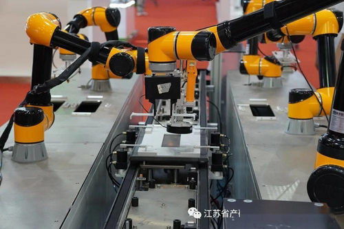 集萃智造華南展秀首日 智能機器人“全家桶”亮相機械盛會